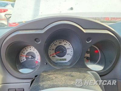 Zdjęcie 9 z 12 samochodu: 2004 NISSAN FRONTIER STANDARD VIN:1N6DD26TX4C425553 - miniatura