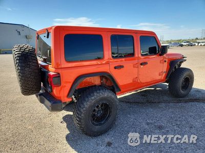 Trzecie zdjęcie samochodu z tyłu: 2019 JEEP WRANGLER UNLIMITED SAHARA VIN:1C4HJXEG6KW575511 - miniatura