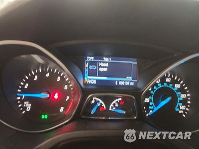 Zdjęcie 9 z 13 samochodu: 2014 FORD FOCUS TITANIUM VIN:1FADP3N23EL358648 - miniatura