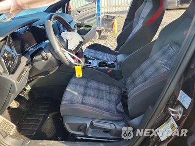 Zdjęcie 7 z 12 samochodu: 2024 VOLKSWAGEN GTI S VIN:WVWHA7CD3RW138116 - miniatura
