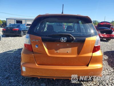 Zdjęcie 6 z 12 samochodu: 2010 HONDA FIT SPORT VIN:JHMGE8H46AS003978 - miniatura