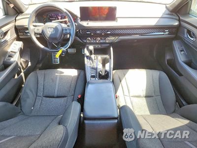 Zdjęcie 8 z 12 samochodu: 2024 HONDA ACCORD HYBRID SPORT VIN:1HGCY2F53RA036746 - miniatura