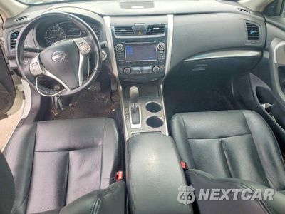 Zdjęcie 8 z 12 samochodu: 2013 NISSAN ALTIMA 2.5 VIN:1N4AL3AP2DC132535 - miniatura