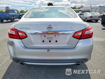 Zdjęcie 6 z 12 samochodu: 2016 NISSAN ALTIMA 2.5 S VIN:1N4AL3AP2GN351195 - miniatura