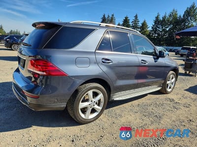 Trzecie zdjęcie samochodu z tyłu: 2016 MERCEDES-BENZ GLE 350 VIN:4JGDA5JB1GA704302 - miniatura