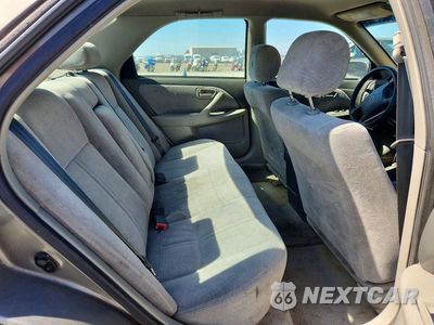Zdjęcie 10 z 12 samochodu: 1997 TOYOTA CAMRY LE VIN:JT2BG22K0V0035541 - miniatura