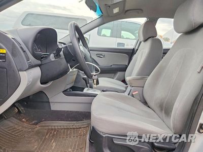 Zdjęcie 7 z 12 samochodu: 2010 HYUNDAI ELANTRA GLS VIN:KMHDU4ADXAU863425 - miniatura