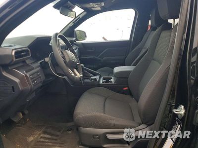 Zdjęcie 7 z 13 samochodu: 2026 TOYOTA 4RUNNER SR5 VIN:JTEVA5BR4T5086444 - miniatura