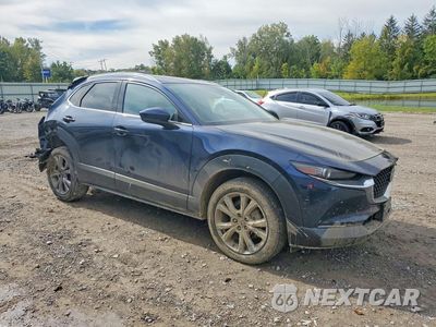 Czwarte zdjęcie samochodu z boku: 2021 MAZDA CX-30 PREMIUM VIN:3MVDMBDL1MM309418 - miniatura