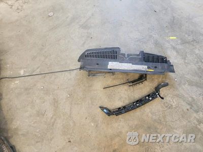 Zdjęcie 13 z 14 samochodu: 2016 VOLKSWAGEN TIGUAN S VIN:WVGBV7AX0GW009251 - miniatura