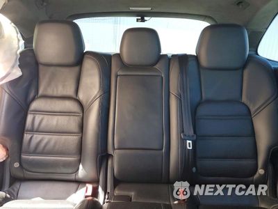 Zdjęcie 10 z 13 samochodu: 2013 PORSCHE CAYENNE TURBO VIN:WP1AC2A22DLA92609 - miniatura