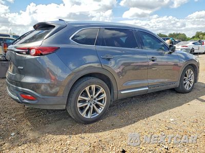 Trzecie zdjęcie samochodu z tyłu: 2017 MAZDA CX-9 GRAND TOURING VIN:JM3TCBDY3H0138408 - miniatura