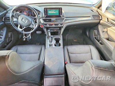 Zdjęcie 8 z 12 samochodu: 2019 HONDA ACCORD SPORT VIN:1HGCV1F3XKA027078 - miniatura