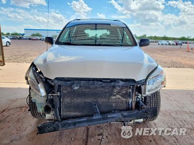 Piąte zdjęcie samochodu w środku: 2006 TOYOTA RAV4 BASE VIN:JTMBK33V466003470 - miniatura