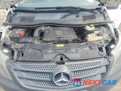 Zdjęcie 12 z 13 samochodu: 2016 MERCEDES-BENZ METRIS VIN:WD3PG2EA1G3164710 - miniatura