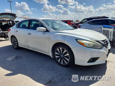 Czwarte zdjęcie samochodu z boku: 2016 NISSAN ALTIMA 2.5 SV VIN:1N4AL3AP0GC200609 - miniatura