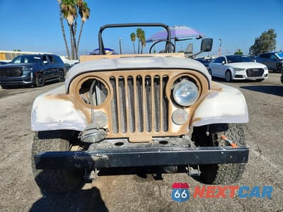 Zdjęcie 6 z 13 samochodu: 1983 JEEP JEEP CJ7 VIN:1JCCN87A0DT059225 - miniatura