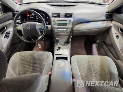 Zdjęcie 8 z 12 samochodu: 2007 TOYOTA CAMRY HYBRID VIN:JTNBB46K573014192 - miniatura