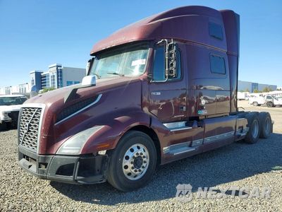 2020 VOLVO VNL SEMI TRUCK 4V4NC9EJXLN242311 - główne zdjęcie licytacji z USA - miniatura