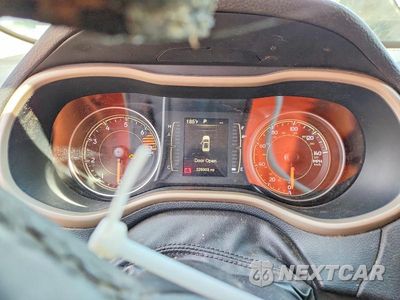 Zdjęcie 9 z 14 samochodu: 2017 JEEP CHEROKEE LATITUDE VIN:1C4PJLCB1HW541724 - miniatura