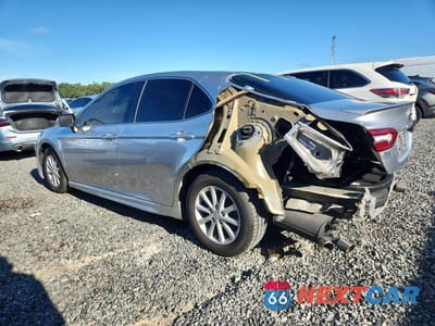 Drugie zdjęcie samochodu z przodu: 2018 TOYOTA CAMRY XSE VIN:4T1B61HK9JU067883 - miniatura