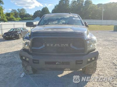 Piąte zdjęcie samochodu w środku: 2018 RAM 2500 SLT VIN:3C6UR5DJ0JG134647 - miniatura
