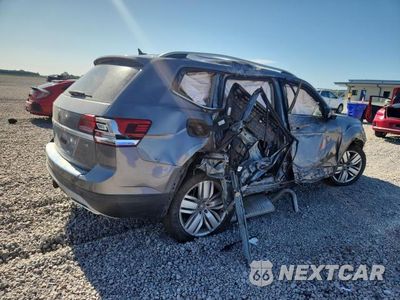 Trzecie zdjęcie samochodu z tyłu: 2019 VOLKSWAGEN ATLAS SE VIN:1V2WR2CA9KC556503 - miniatura