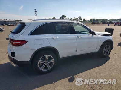 Trzecie zdjęcie samochodu z tyłu: 2019 MERCEDES-BENZ GLC 350E VIN:WDC0G5EBXKF608184 - miniatura
