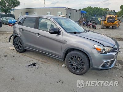 Czwarte zdjęcie samochodu z boku: 2018 MITSUBISHI OUTLANDER SPORT ES VIN:JA4AR3AU4JU008880 - miniatura