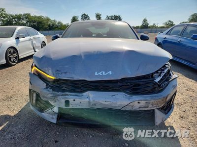 Piąte zdjęcie samochodu w środku: 2026 KIA K5 GT LINE VIN:KNAG64J72T5452732 - miniatura