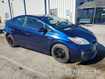Czwarte zdjęcie samochodu z boku: 2013 TOYOTA PRIUS TWO VIN:JTDKN3DU1D1731237 - miniatura