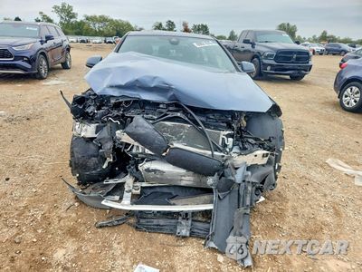 Piąte zdjęcie samochodu w środku: 2022 BMW 228XI VIN:WBA73AK03N7K95034 - miniatura