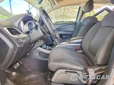 Zdjęcie 7 z 13 samochodu: 2018 DODGE JOURNEY SE VIN:3C4PDCAB2JT288676 - miniatura