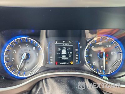 Zdjęcie 9 z 13 samochodu: 2020 CHRYSLER VOYAGER LXI VIN:2C4RC1DGXLR192243 - miniatura