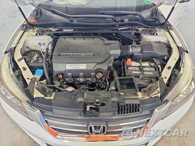 Zdjęcie 11 z 12 samochodu: 2013 HONDA ACCORD TOURING VIN:1HGCR3F98DA028964 - miniatura