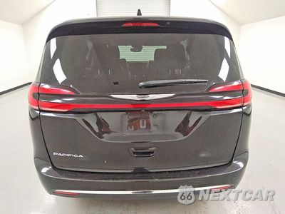 Zdjęcie 6 z 15 samochodu: 2023 CHRYSLER PACIFICA TOURING L VIN:2C4RC1BG9PR530532 - miniatura