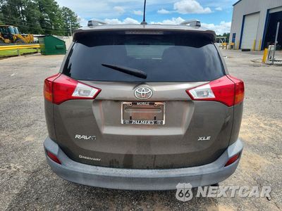 Zdjęcie 6 z 13 samochodu: 2014 TOYOTA RAV4 XLE VIN:2T3WFREV2EW105482 - miniatura