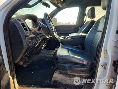 Zdjęcie 7 z 12 samochodu: 2024 RAM 2500 TRADESMAN VIN:3C6UR5HJ8RG398687 - miniatura