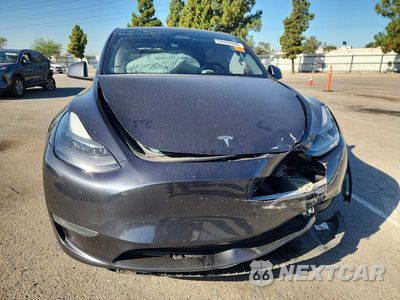 Piąte zdjęcie samochodu w środku: 2024 TESLA MODEL Y VIN:7SAYGDEF7RF087867 - miniatura