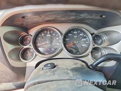 Zdjęcie 9 z 12 samochodu: 2008 CHEVROLET SILVERADO C2500 HEAVY DUTY VIN:1GCHC24KX8E213814 - miniatura