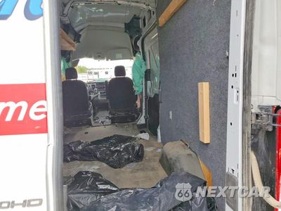 Zdjęcie 10 z 13 samochodu: 2023 FORD TRANSIT DELIVERY VAN VIN:1FTBF5X80PKB65240 - miniatura
