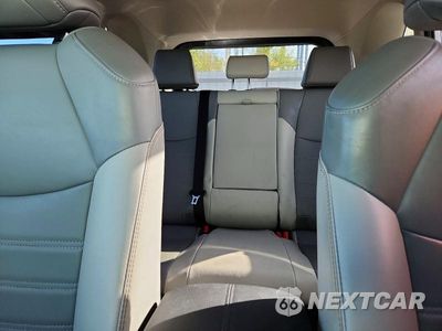 Zdjęcie 10 z 14 samochodu: 2022 TOYOTA RAV4 XLE PREMIUM VIN:JTMB6RFV7ND060971 - miniatura
