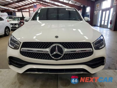 Piąte zdjęcie samochodu w środku: 2021 MERCEDES-BENZ GLC COUPE 300 4MATIC VIN:W1N0J8EB3MF923557 - miniatura
