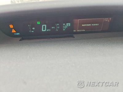 Zdjęcie 9 z 13 samochodu: 2012 TOYOTA PRIUS FIVE VIN:JTDKN3DU0C5453034 - miniatura