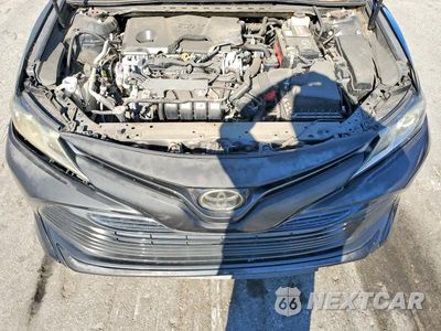 Zdjęcie 11 z 13 samochodu: 2018 TOYOTA CAMRY LE VIN:4T1B11HK0JU068080 - miniatura