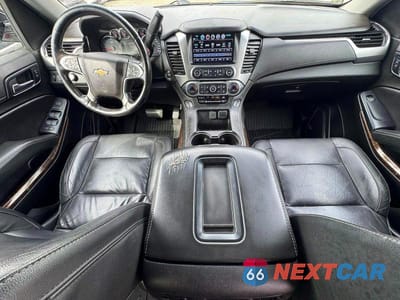 Zdjęcie 9 z 11 samochodu: 2020 CHEVROLET SUBURBAN K1500 LT VIN:1GNSKHKC8LR232376 - miniatura