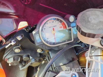 Zdjęcie 7 z 9 samochodu: 2011 BMW S 1000 RR VIN:WB1051708BZV42911 - miniatura