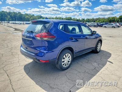Trzecie zdjęcie samochodu z tyłu: 2019 NISSAN ROGUE S VIN:JN8AT2MV5KW387260 - miniatura