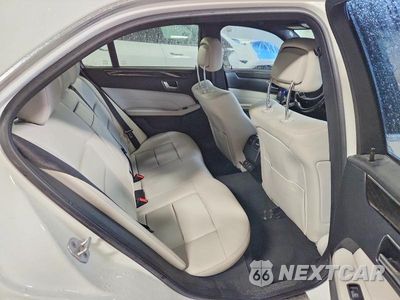 Zdjęcie 10 z 12 samochodu: 2014 MERCEDES-BENZ E 350 4MATIC VIN:WDDHF8JB9EA830094 - miniatura