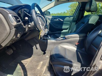 Zdjęcie 7 z 12 samochodu: 2018 INFINITI QX30 PREMIUM VIN:SJKCH5CR4JA056948 - miniatura